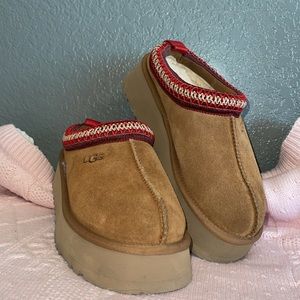 Authentic Tasman By Ugg (Not brand New)